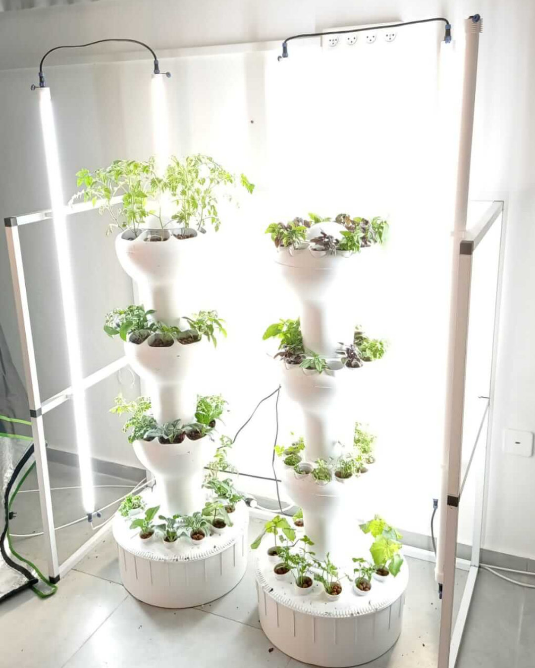 Airponic Fruit - Hydroponic Tower Garden System